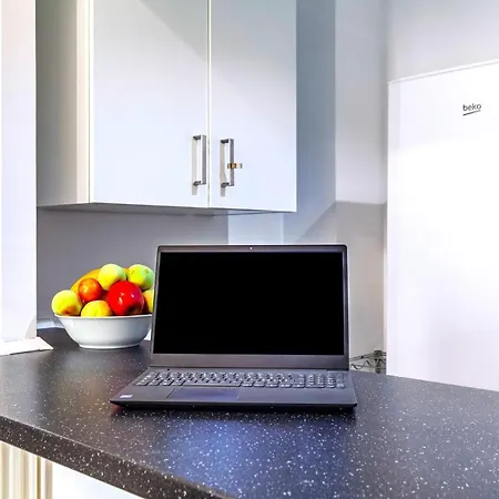 Hostly - Sant'orsola Apartment Rome