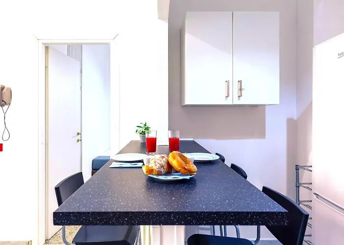 Hostly - Sant'orsola *